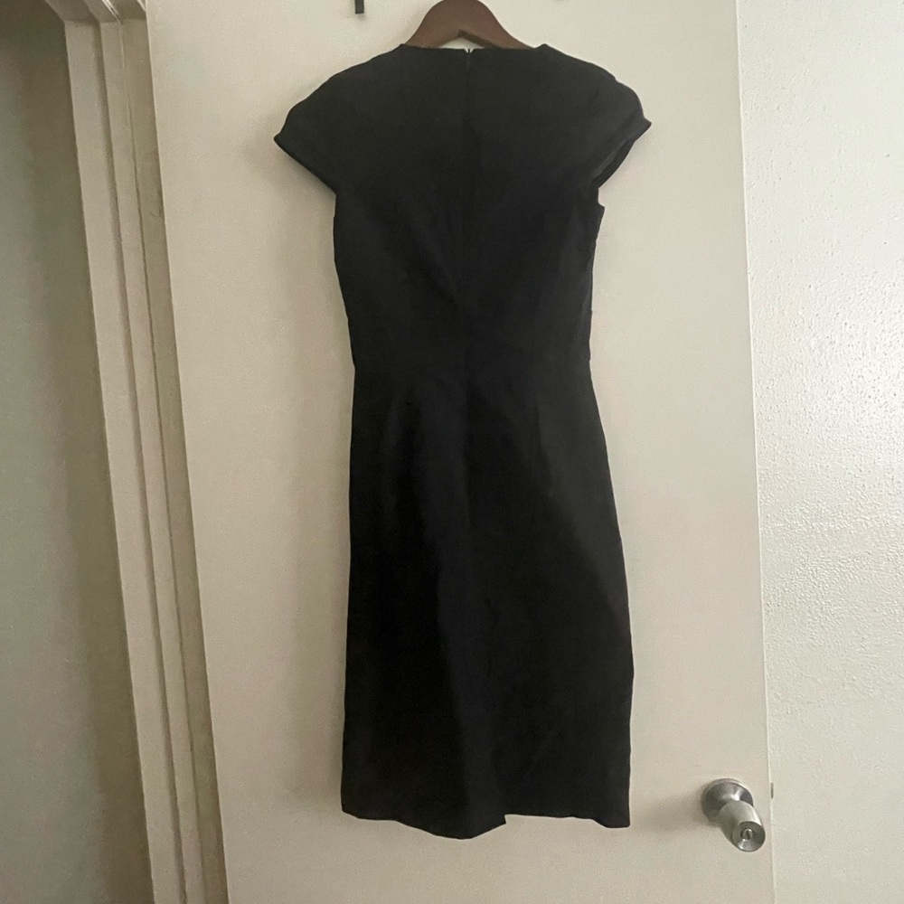 Set of 2 Classic Black Women’s Shift Dresses